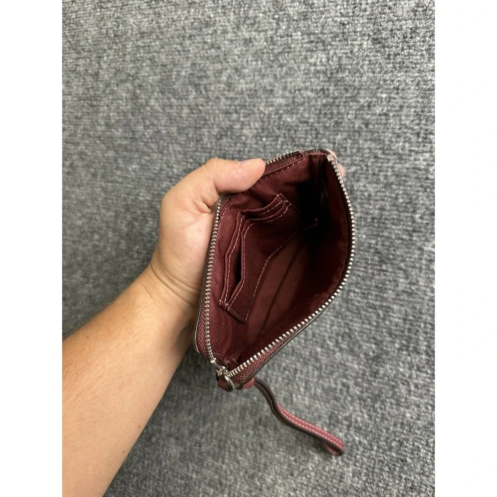 Womens Wristlet Coach Signature C Glitter Burgundy Leather, Size One Size